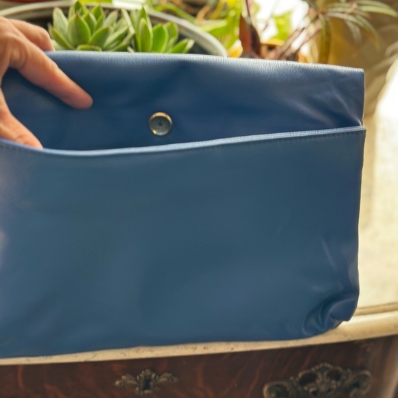 Electric Blue Almando Originals Clutch - Picture 6 of 6